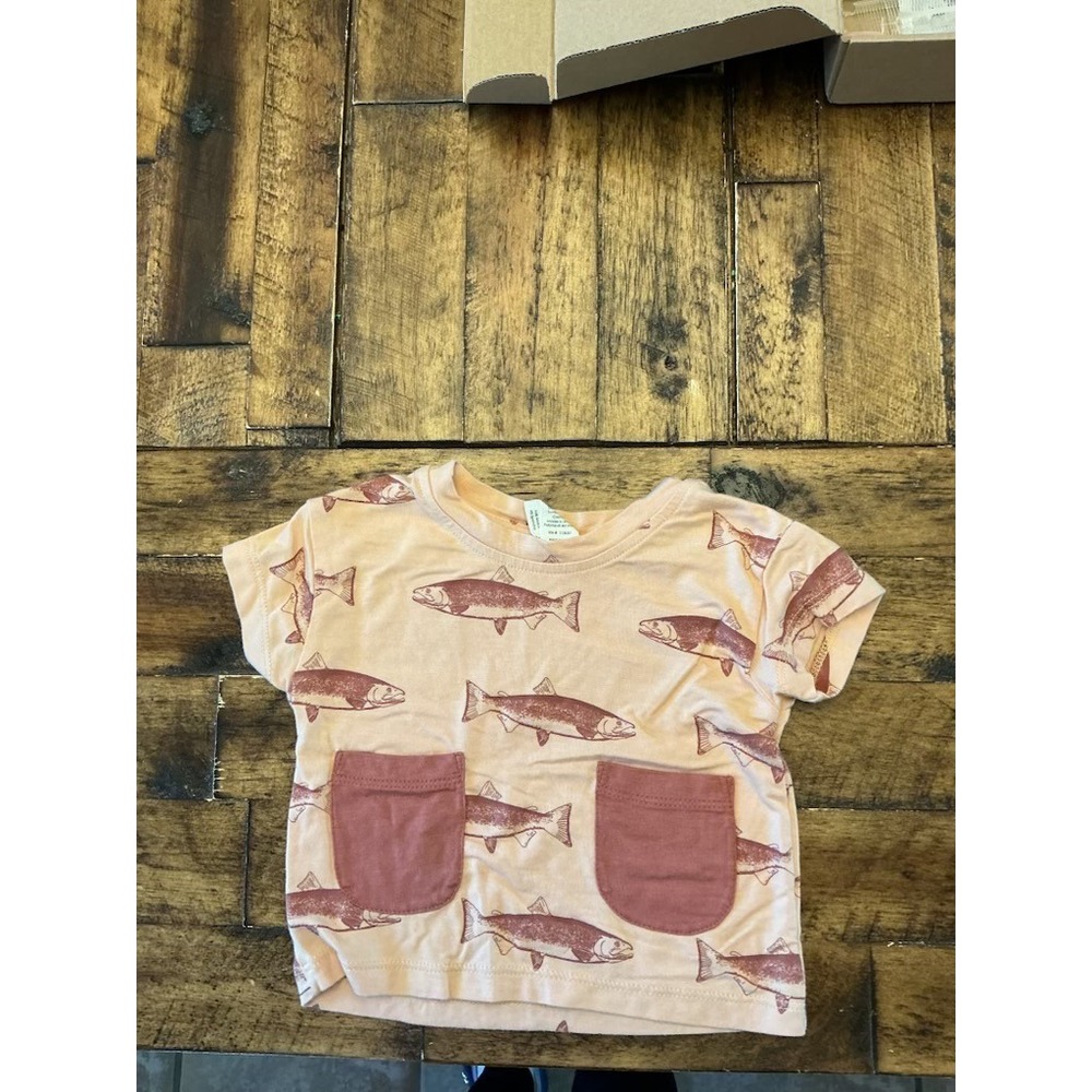 Kate Quinn Trout Fish Print Short Sleeve Pocket Tee Peach 3-6M